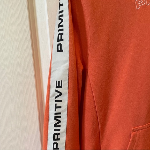 Brand new Primitive skateboarding hoodie size XL - Picture 2 of 2